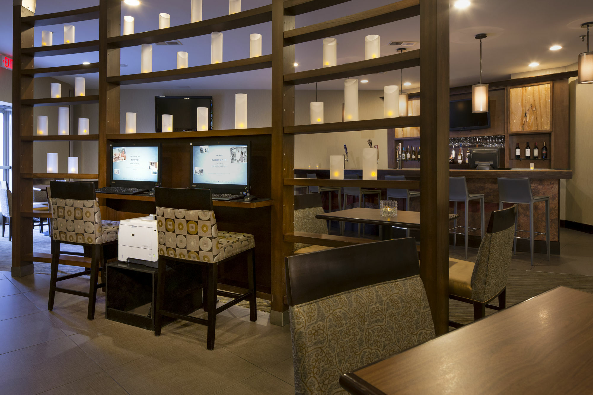 Doubletree By Hilton Hotel Raleigh - Brownstone - University Buitenkant foto