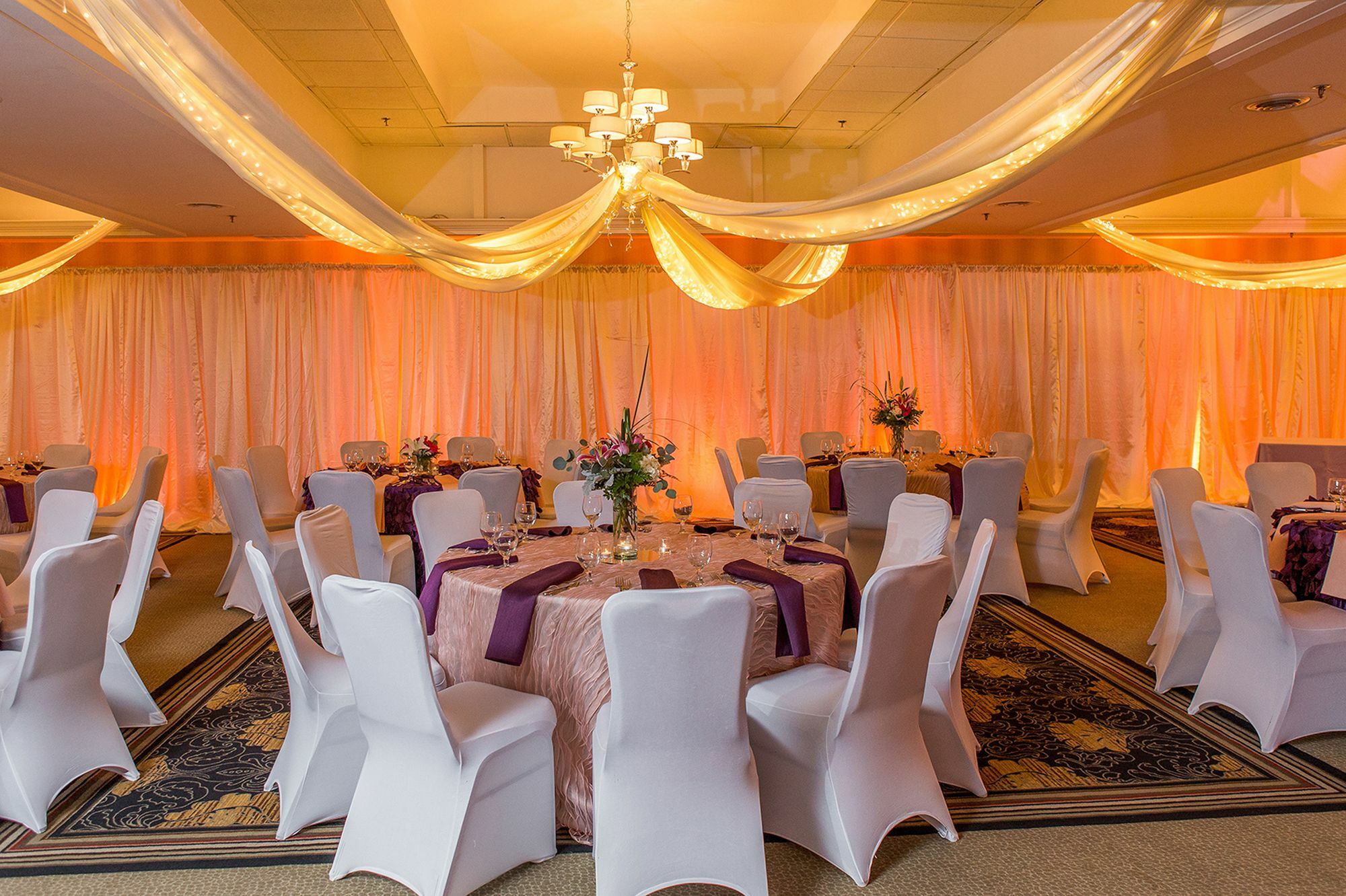 Doubletree By Hilton Hotel Raleigh - Brownstone - University Buitenkant foto