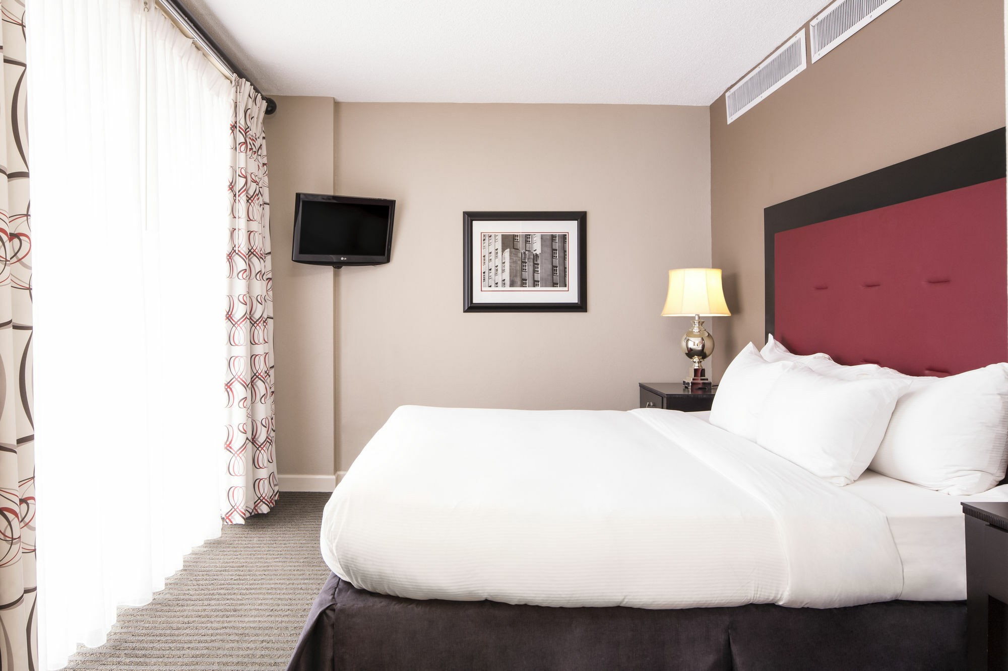 Doubletree By Hilton Hotel Raleigh - Brownstone - University Buitenkant foto